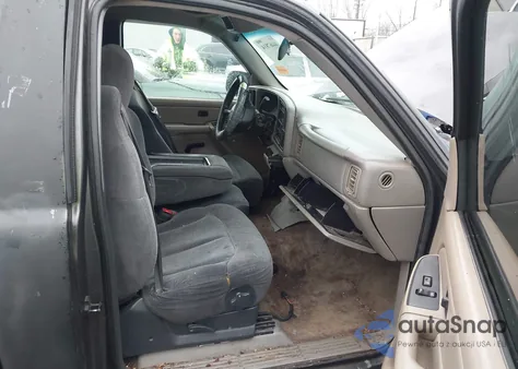 2001 Chevrolet Silverado 1500 Ls z USA, uszkodzony, nr VIN 1GCEC14T61Z288756